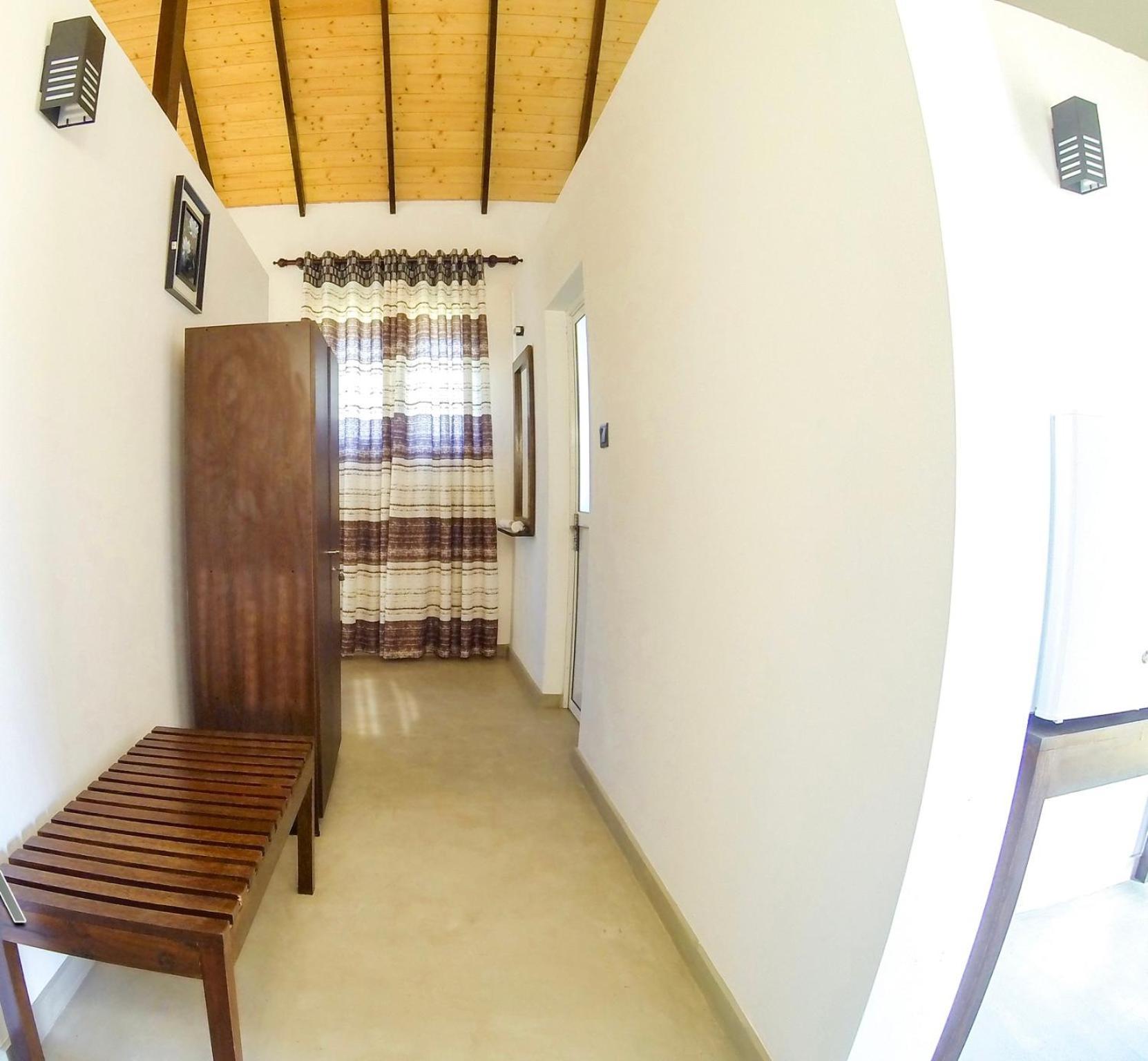 Thihawa Eco Huts Yala Bed and Breakfast Tissamaharama Eksteriør billede