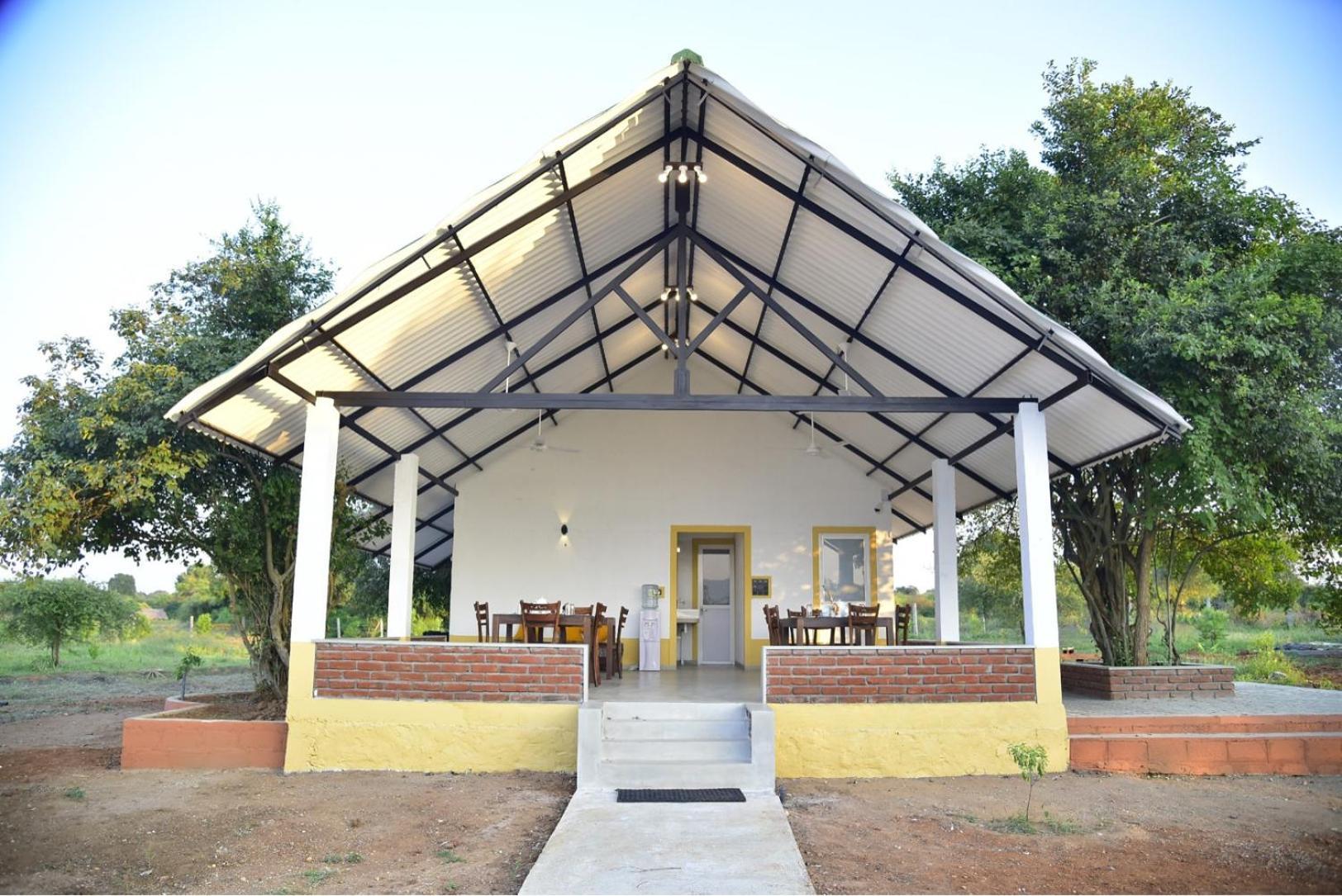 Thihawa Eco Huts Yala Bed and Breakfast Tissamaharama Eksteriør billede